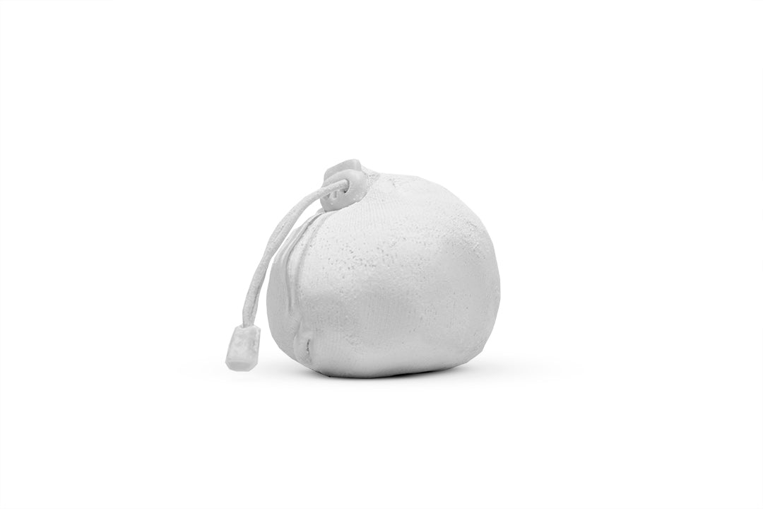 Bulldog Gear Chalk Ball is an essential item for the gym, climbing wall or gymnastics centre - The magnesium carbonate chalk will soak up moisture and enhance grip.
